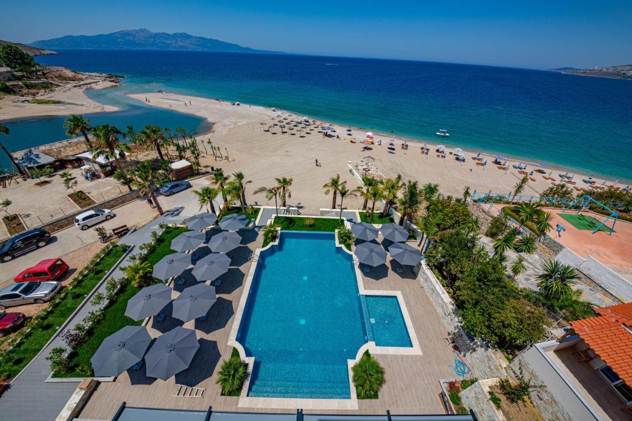 El Primero Hotel Sarandë エクステリア 写真