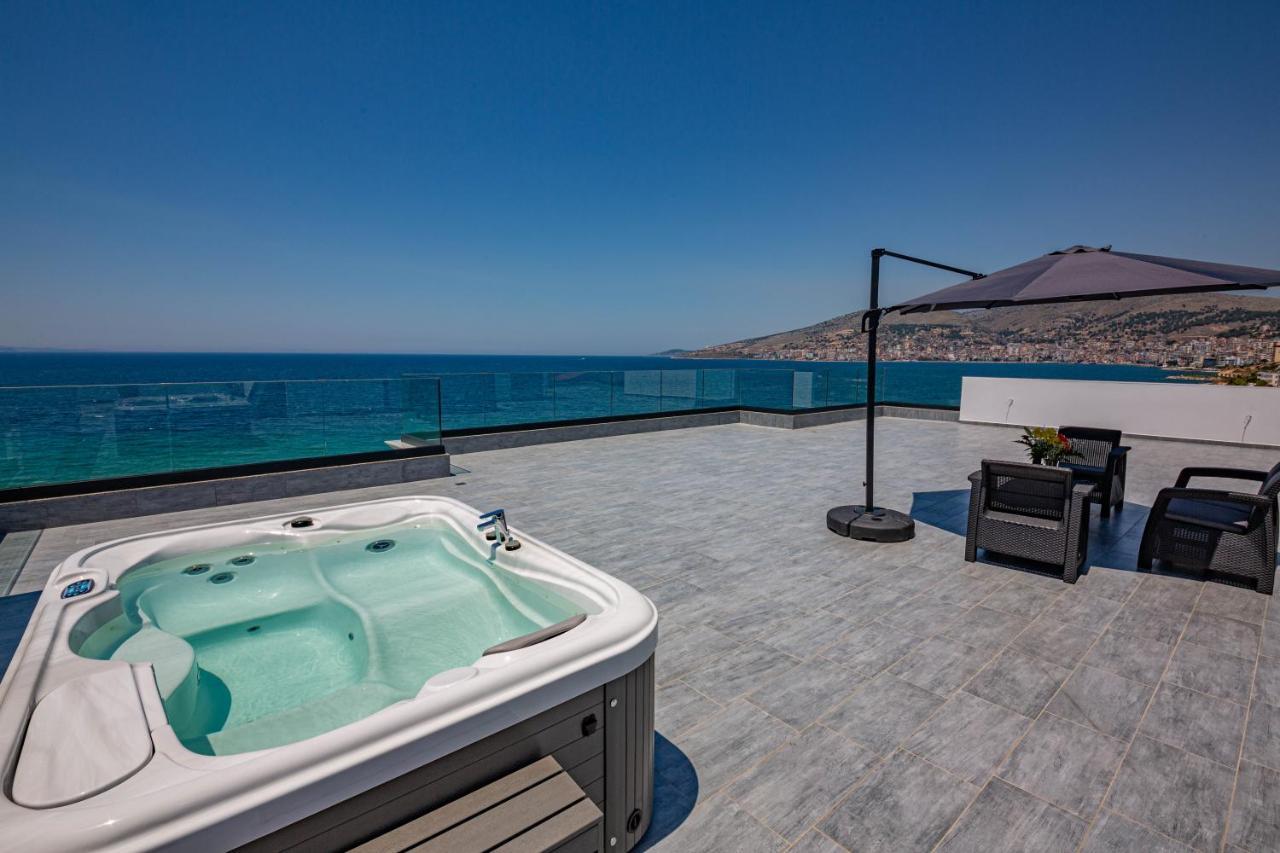 El Primero Hotel Sarandë エクステリア 写真